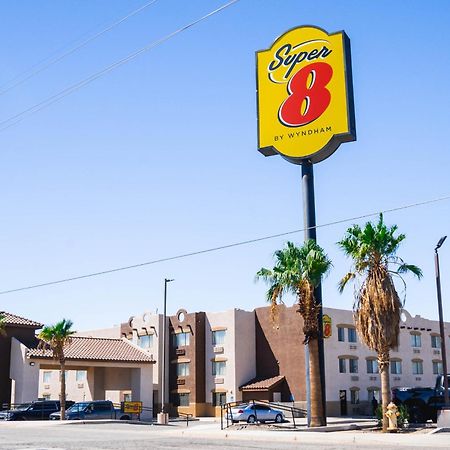 Super 8 By Wyndham Yuma Otel Dış mekan fotoğraf