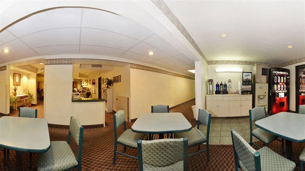 Super 8 By Wyndham Yuma Otel Dış mekan fotoğraf